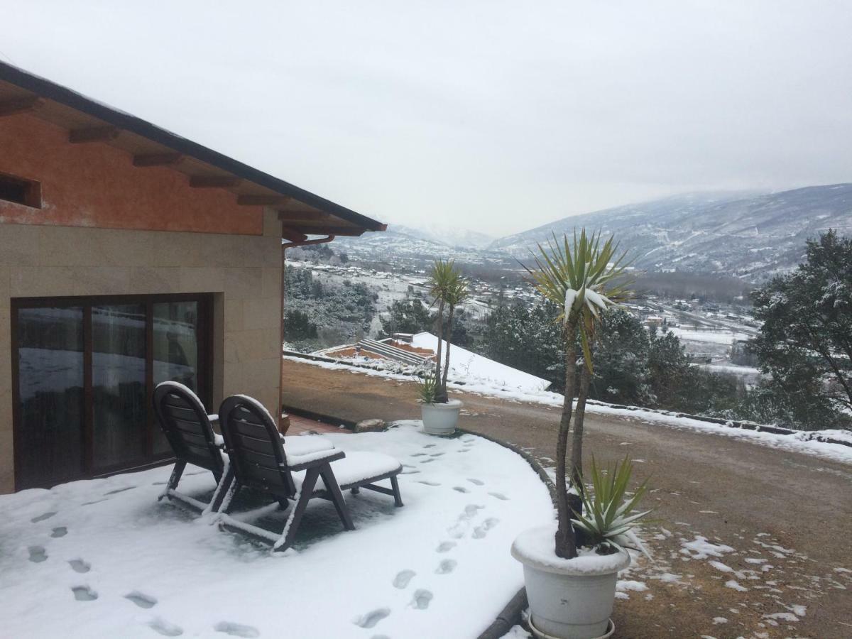 Luxury Valdeorras Villa Valdegodos Exterior photo